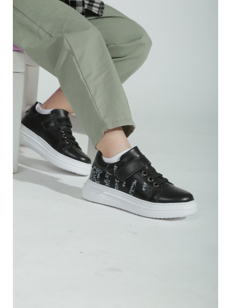 Ортопедические кроссовки для девочки Minimen 89black22 черные